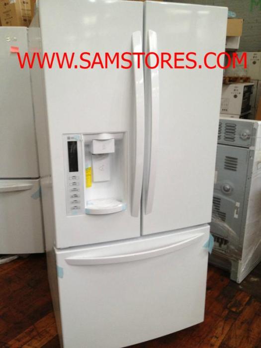 LG LFX25978SW 25.0 Cu. Ft. French Door Refrigerator Smooth White
