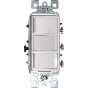 QC Manufacturering It30030 Triple Switch and Plate