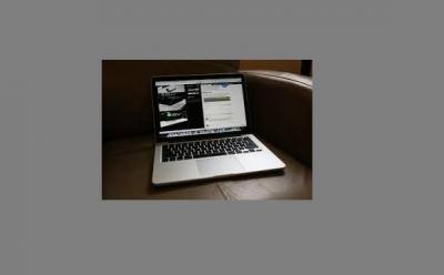 Apple MacBook Pro with Retina Display 13/15-inch Notebook ME865ZP/A: 13