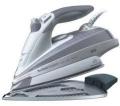 Braun Iron SI770 Txstyle Control Iron,TEXTILE PROTECTOR PLUS 220 Volts- This product will NOT Work Here in USA and Canada