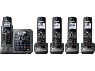 Panasonic KX-TG7645M five handset cordless phone 220-240 volts 50/60 hz