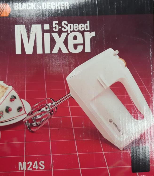 Black+decker 5 Speed Hand Mixer in Black