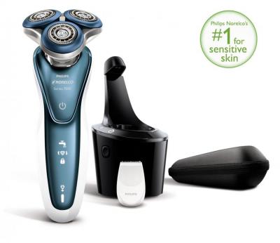 Philips Norelco Shaver 7300 for Sensitive Skin 110 220 Volts Worldwide Use