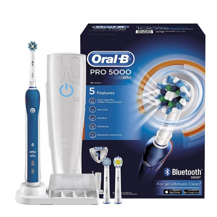 begrijpen schending Mordrin Oral-B Pro 5000 Cross Action Electric Rechargeable Toothbrush with  Bluetooth Connectivity