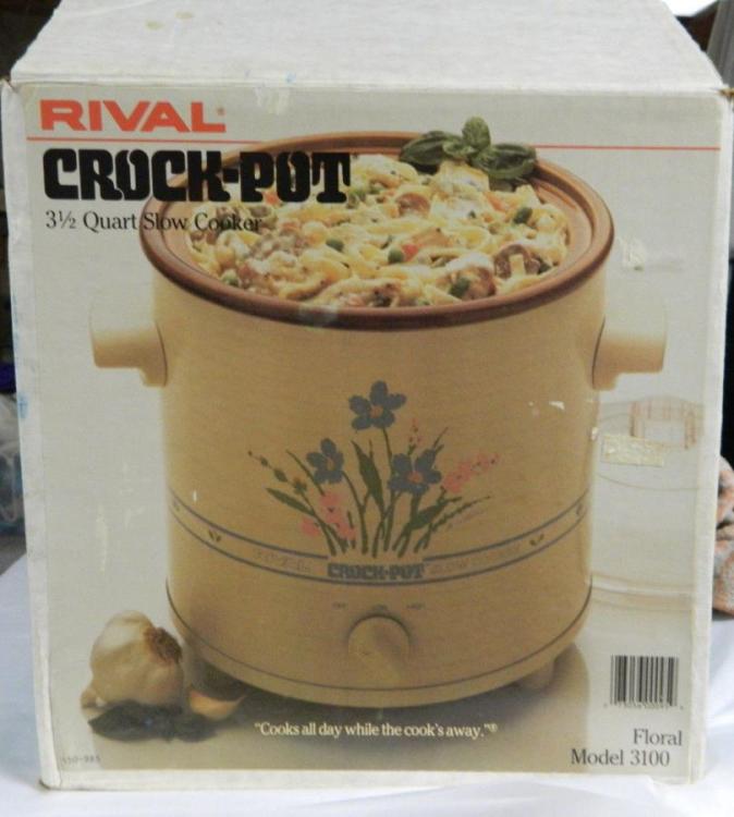 Rival-Crock-Pot-Cookbook-Kitchen-Displays