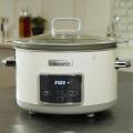 Crock Pot CSC030X COUNTDOWN SAUTE SLOW COOKER FOR 220-240 VOLTS  NOT FOR USA