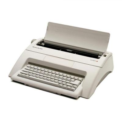 Olympia 252651001 Carrera de Luxe Typewriter 10 – 15 Size 220 volts NOT FOR USA