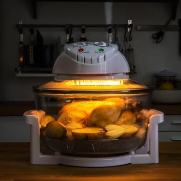 Multifunctional 03001 Halogen Oven Glass Bowl with Capacity of up to 12 Litres. 1,400 White Combination Oven 220 Volts (NOT FOR USA)