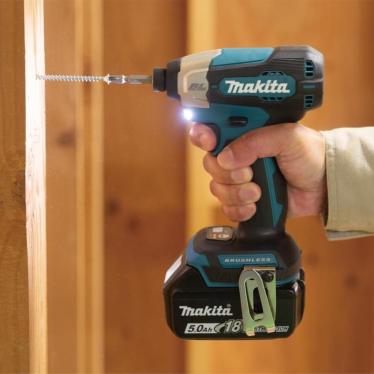 Makita DTD157Z 18V Li-ion LXT Brushless Impact Driver  220VOLTS