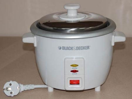 Black and Decker RC600 0.6 Liter (3-Cup) Rice Cooker - 220V