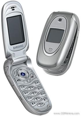 SAMSUNG SGH-E330 UNLOCKED DUALBAND PHONE